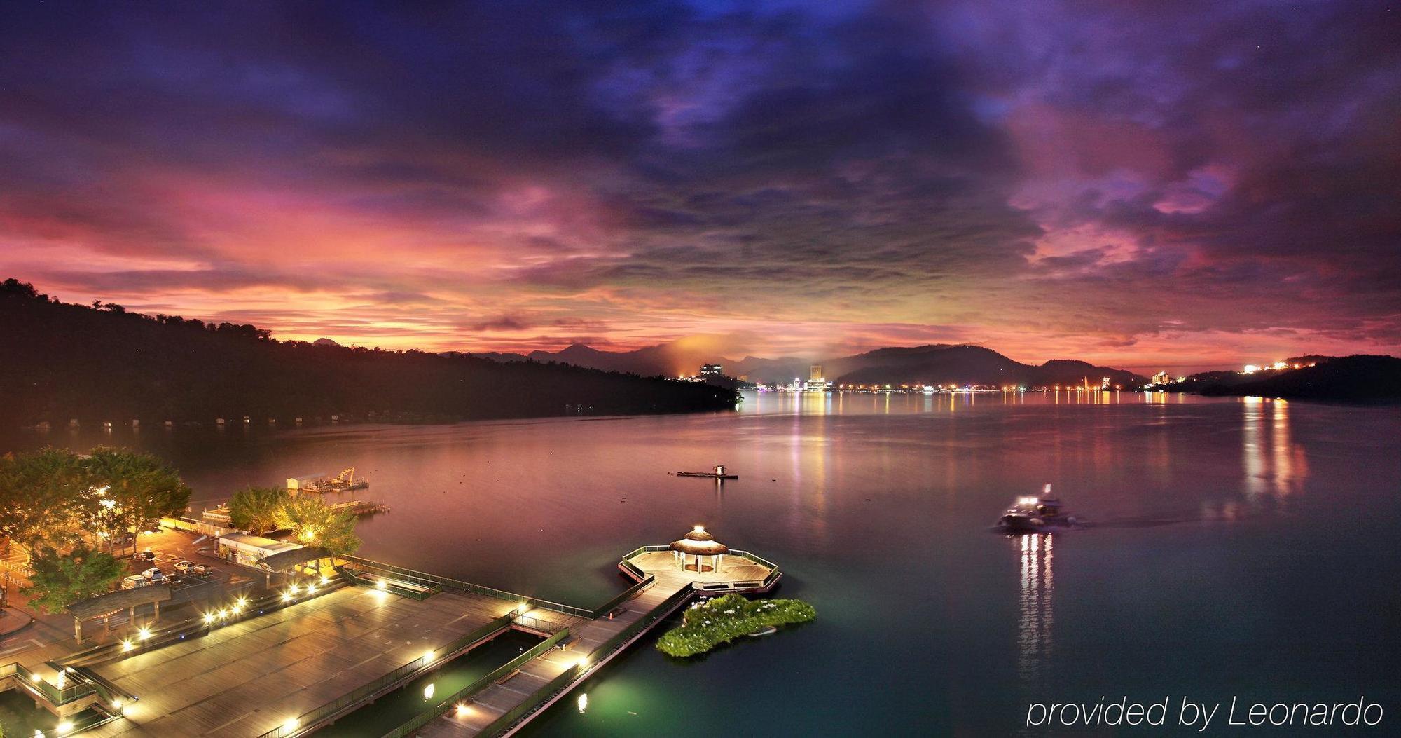 The Crystal Resort Sun Moon Lake Yuchi Esterno foto